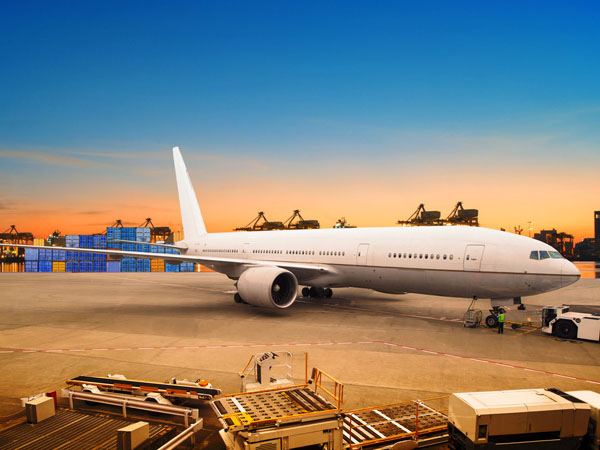 空運業(yè)務(wù)